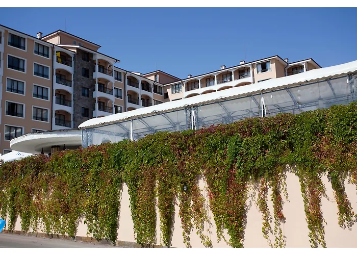 Апарт-отель Bendita Mare Золотые Пески