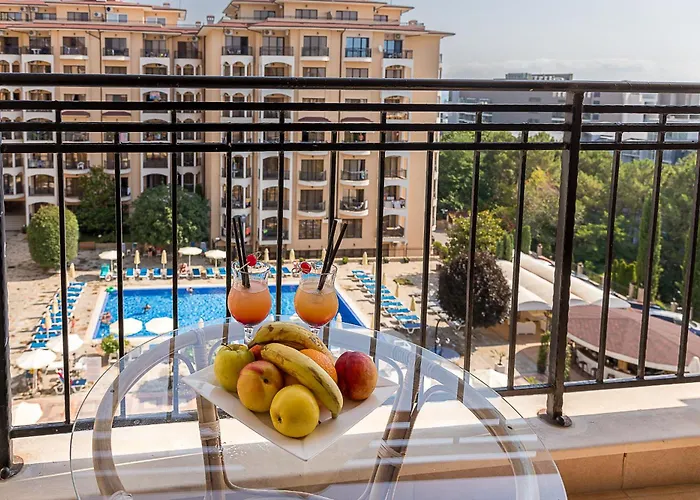 Апарт-отель Bendita Mare Золотые Пески