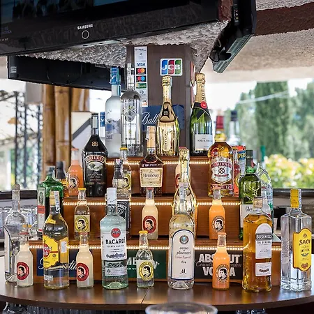 Ξενοδοχείο με διαμερίσματα Bendita Mare Golden Sands